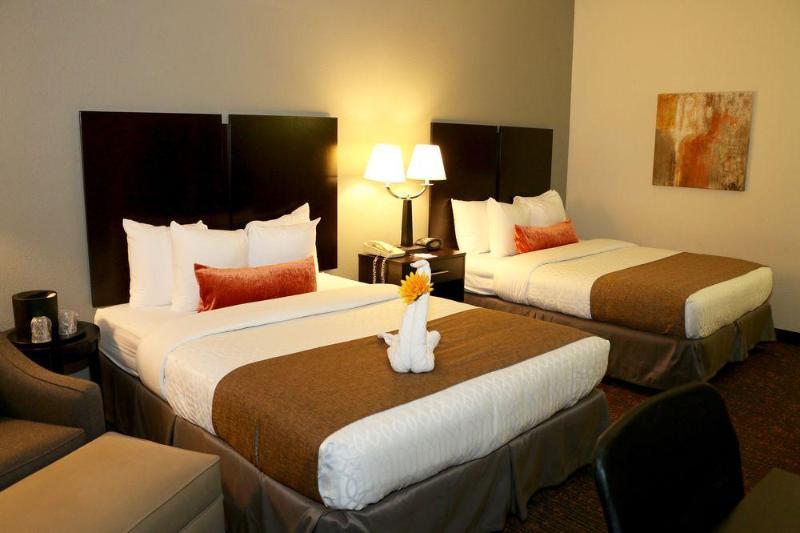 Hotel Express & Omaha Airport By Ihg 3*